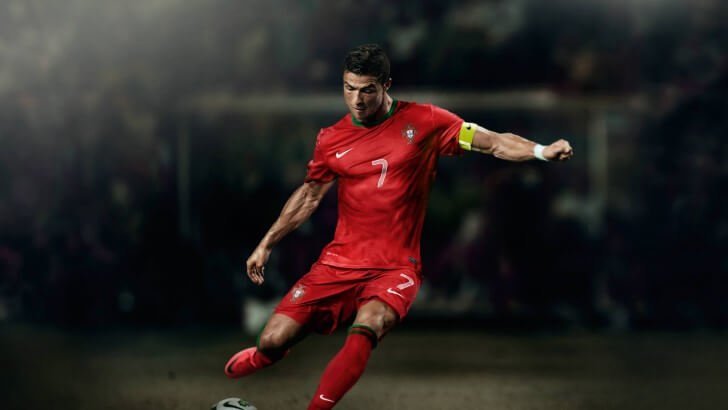 Cristiano Ronaldo Breaks World Record